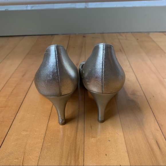 Gianni Bini Silver Peep Toe Heels - Picture 4 of 5